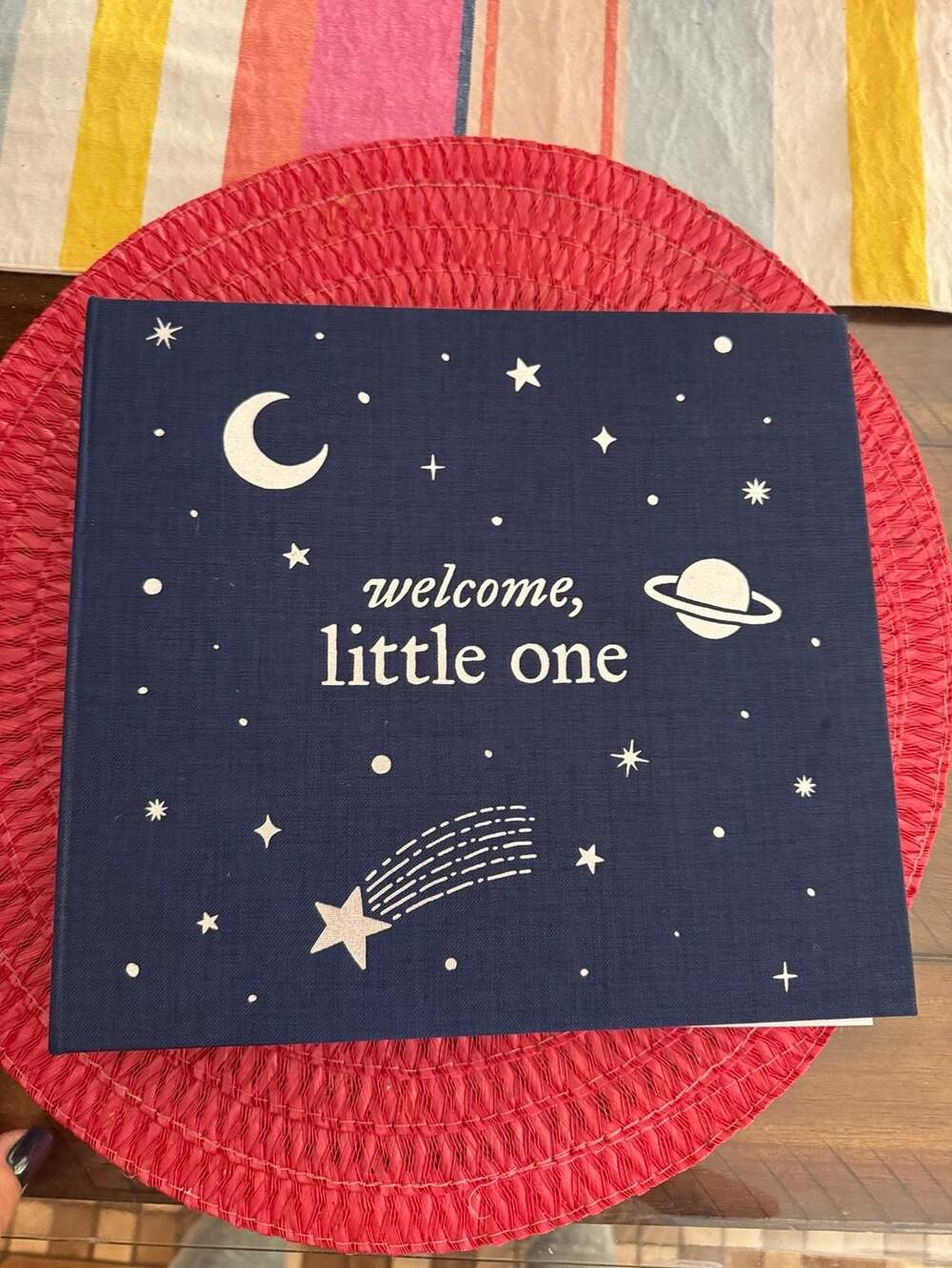 Welcome, Little One: A Keepsake Baby Journal And Memory Book